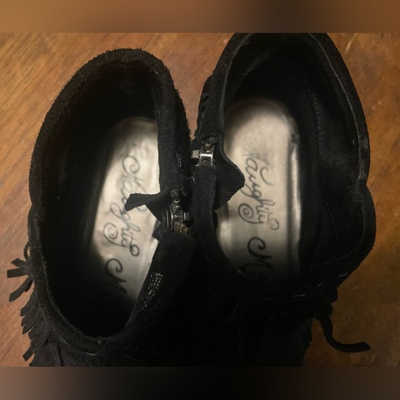 Naughty monkey size 8 woman’s - Picture 3 of 3